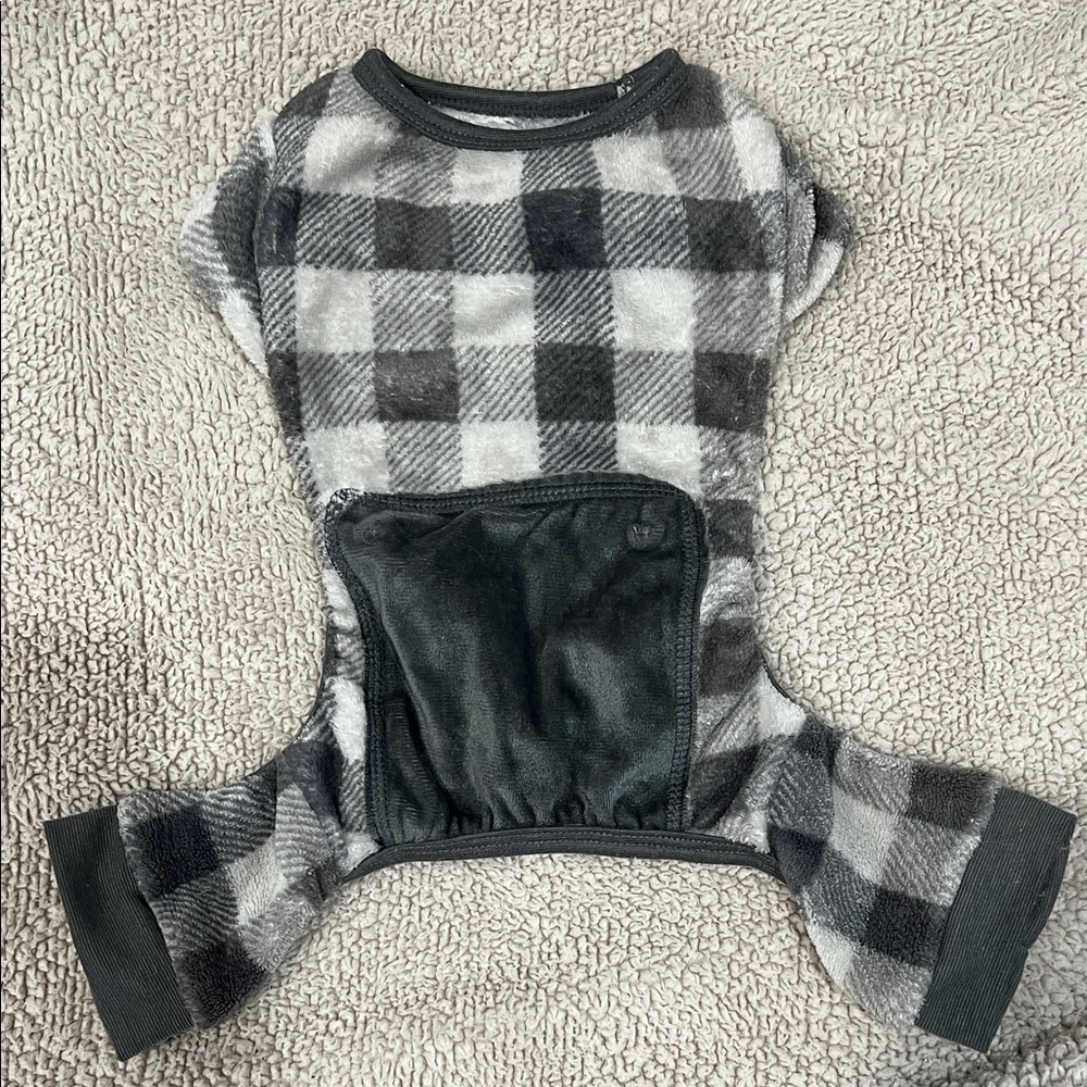 Black & Gray Buffalo Plaid Fleece Pet Pajamas